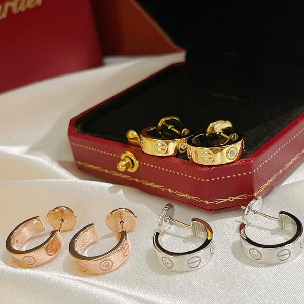 ˇShiny JewelryˇLOVE EARRINGS 5.7MM 2 DIAMONDS